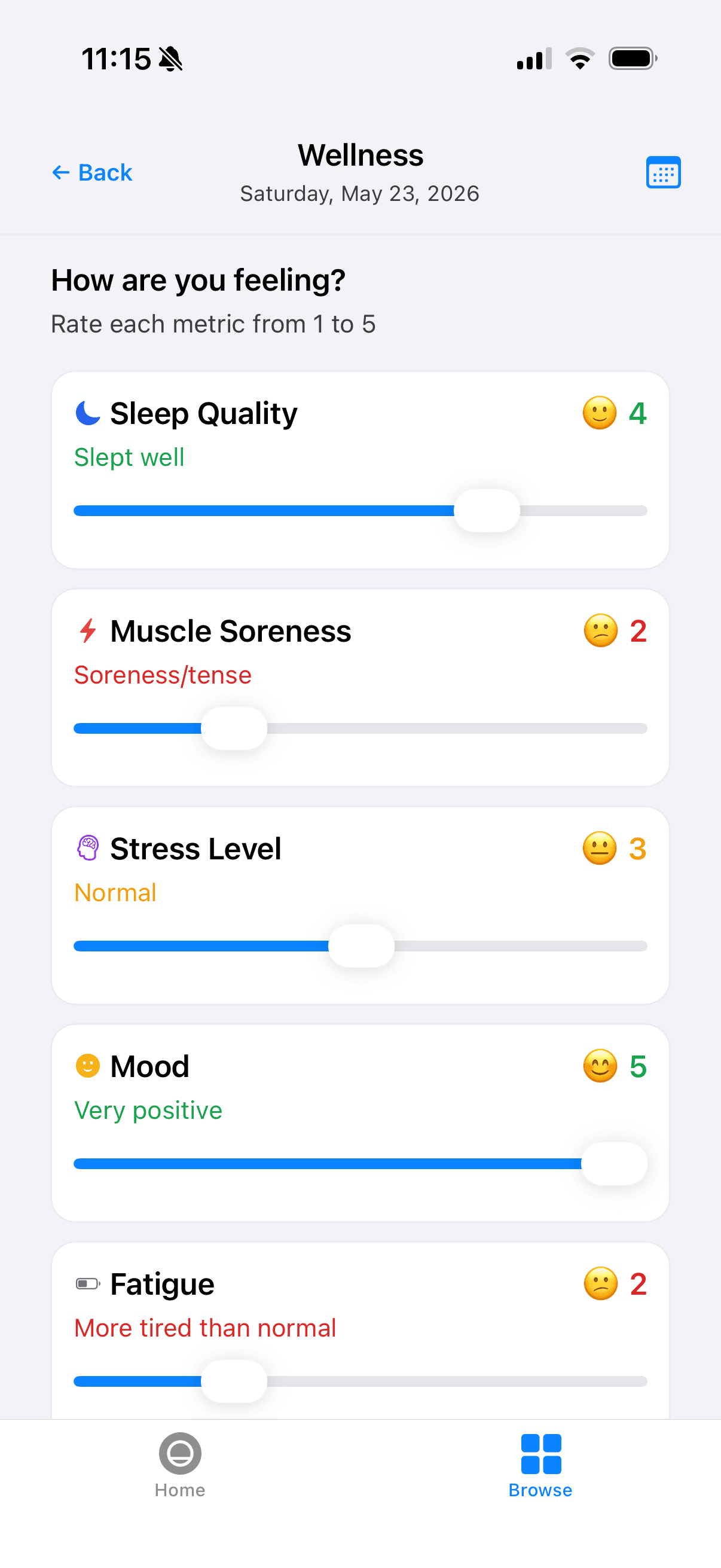 Questionário diário de wellness na app de atleta da Fractall, com qualidade do sono, dores musculares, stress, humor e fadiga